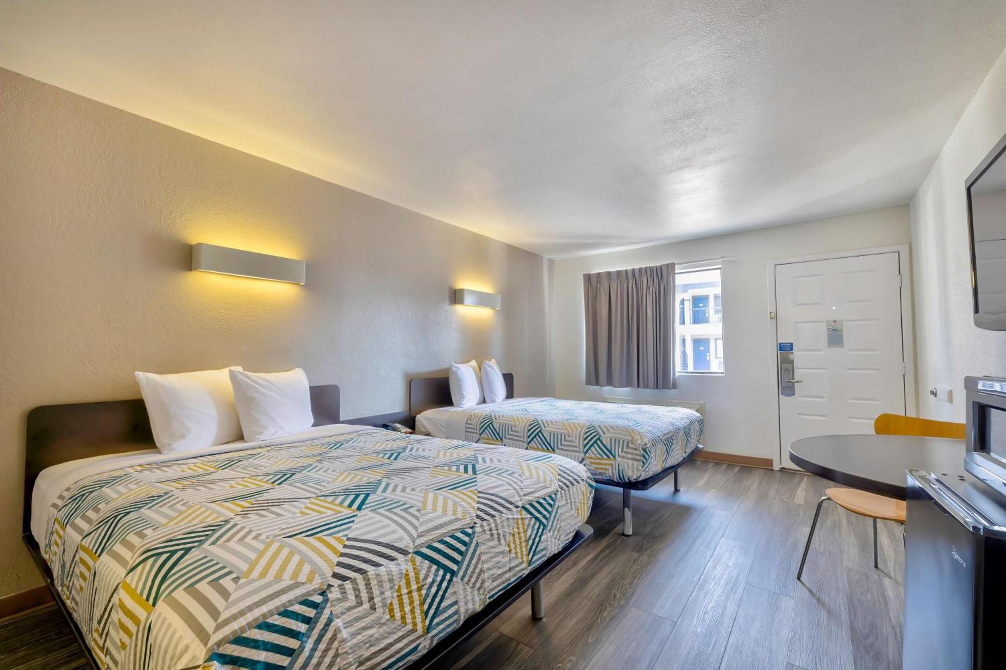 Motel 6-Bryan, Tx - College Station Eksteriør billede