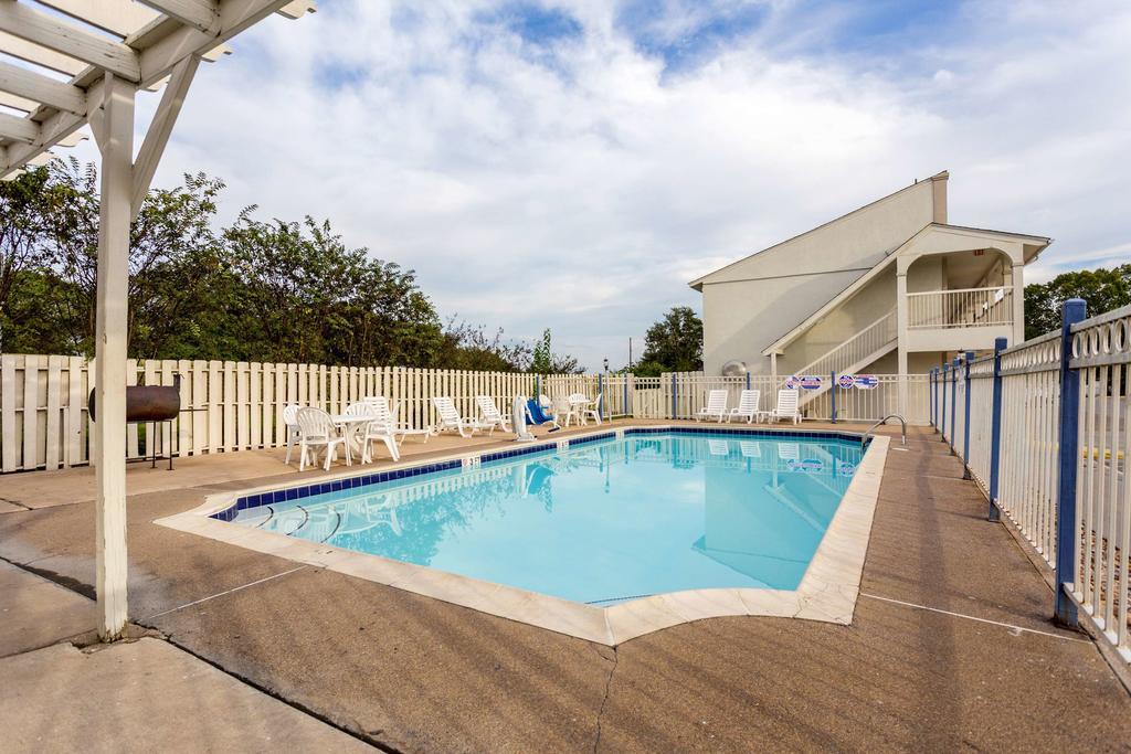 Motel 6-Bryan, Tx - College Station Eksteriør billede
