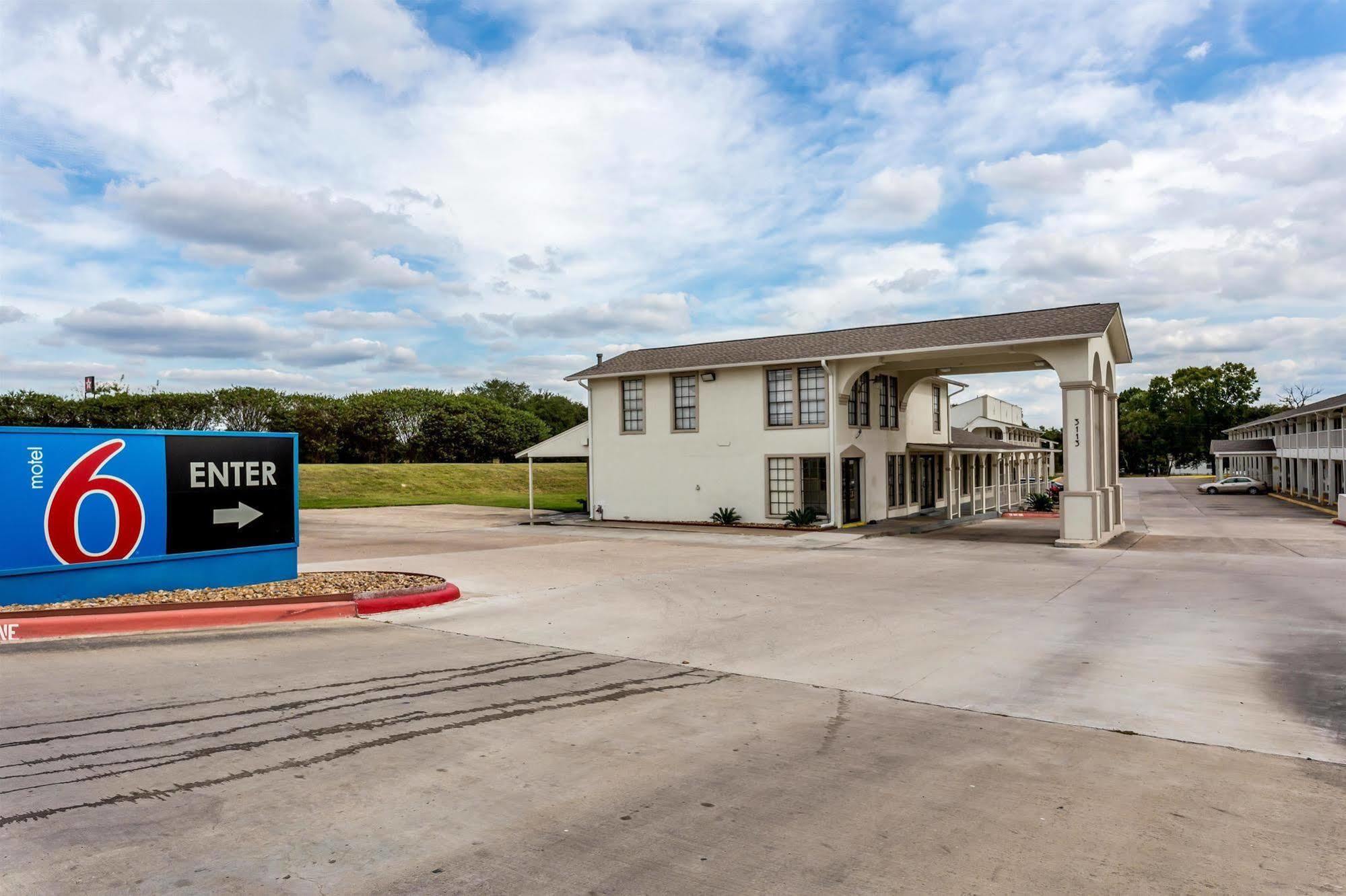 Motel 6-Bryan, Tx - College Station Eksteriør billede